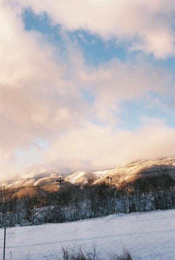Sunshine Hakuba Ski-To-Door Exterior photo